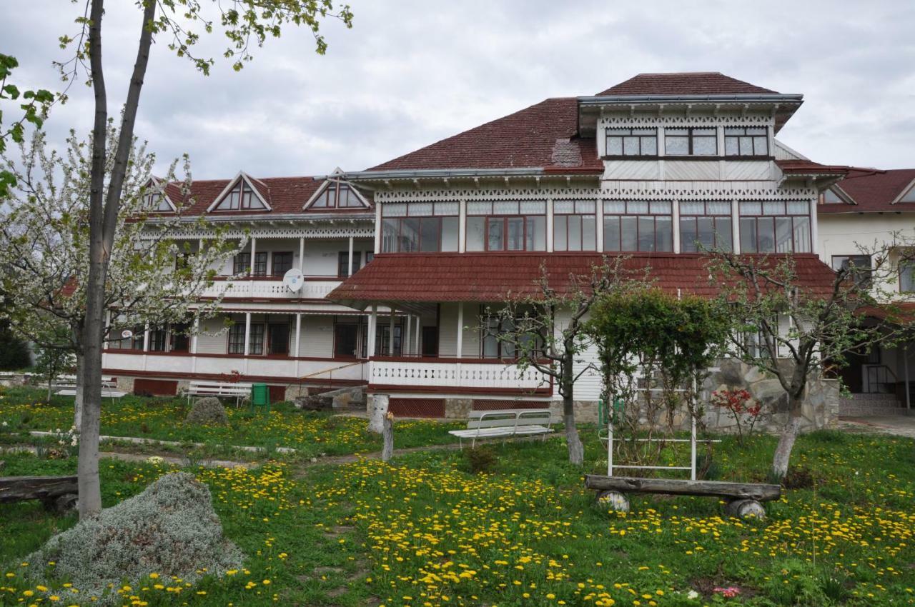 Padurea De Argint Villa Văratec Екстериор снимка
